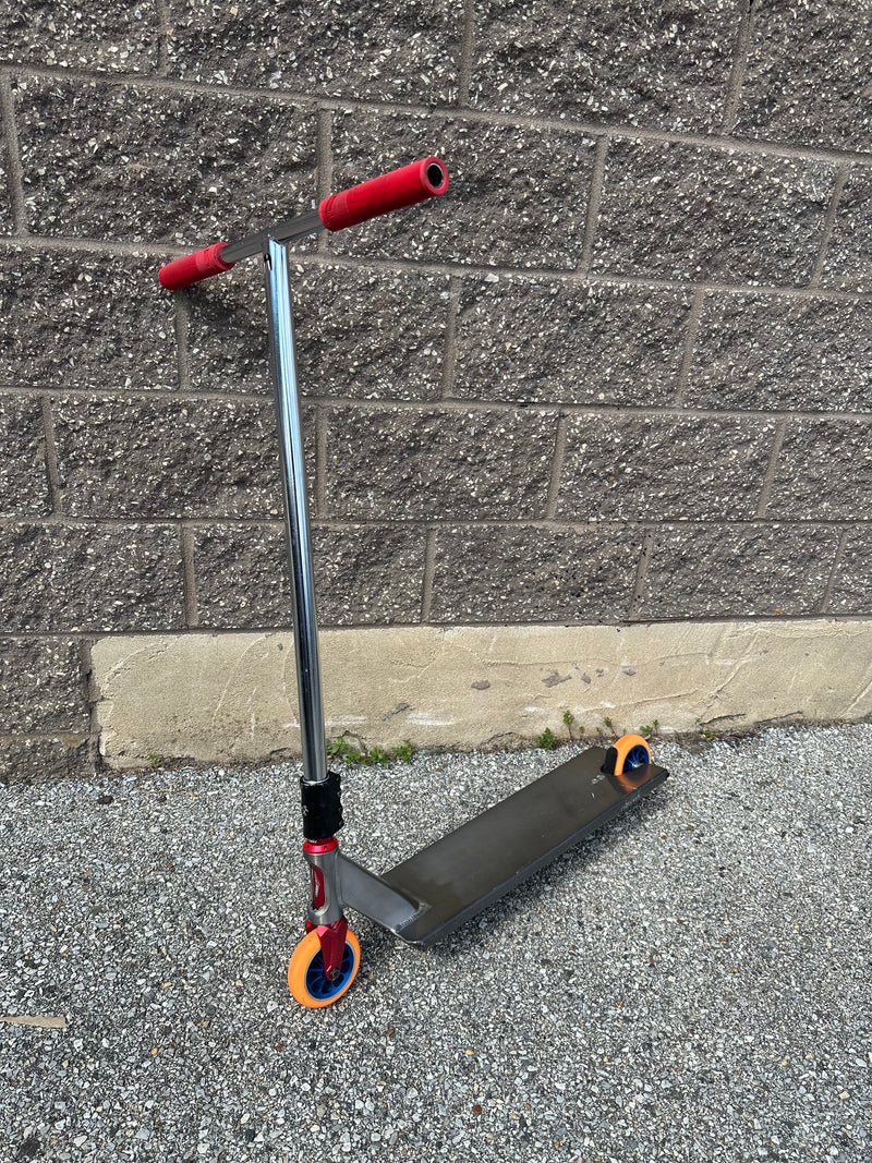 USED Custom Build | XXL 666 Red/Orange
