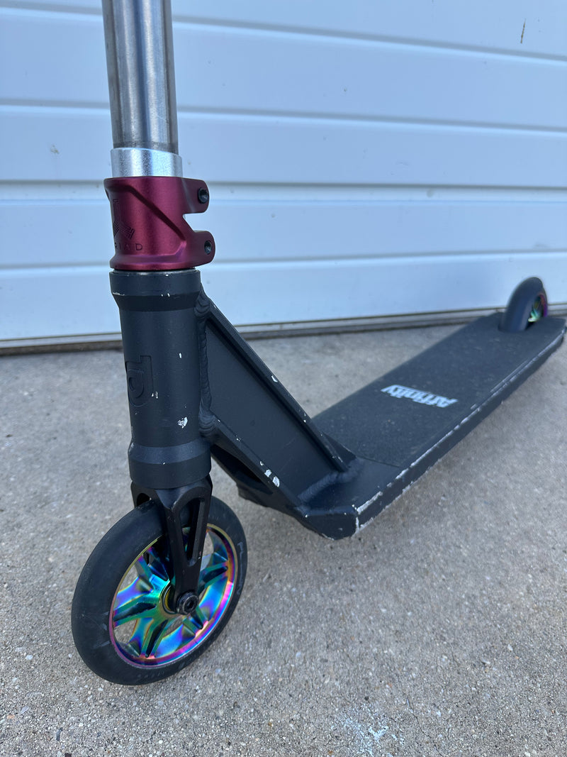 USED Custom Build | Large Titanium District