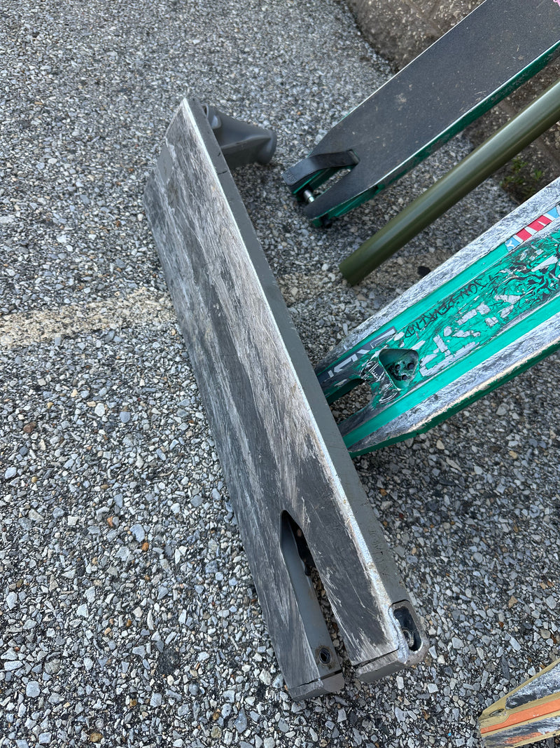 USED BUNDLE | Variety of JonDevrind Parts